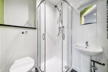 8 bed flat, 2-4 Plymbridge Lane (8), Crownhill, Plymouth, PL68DE - Image 7
